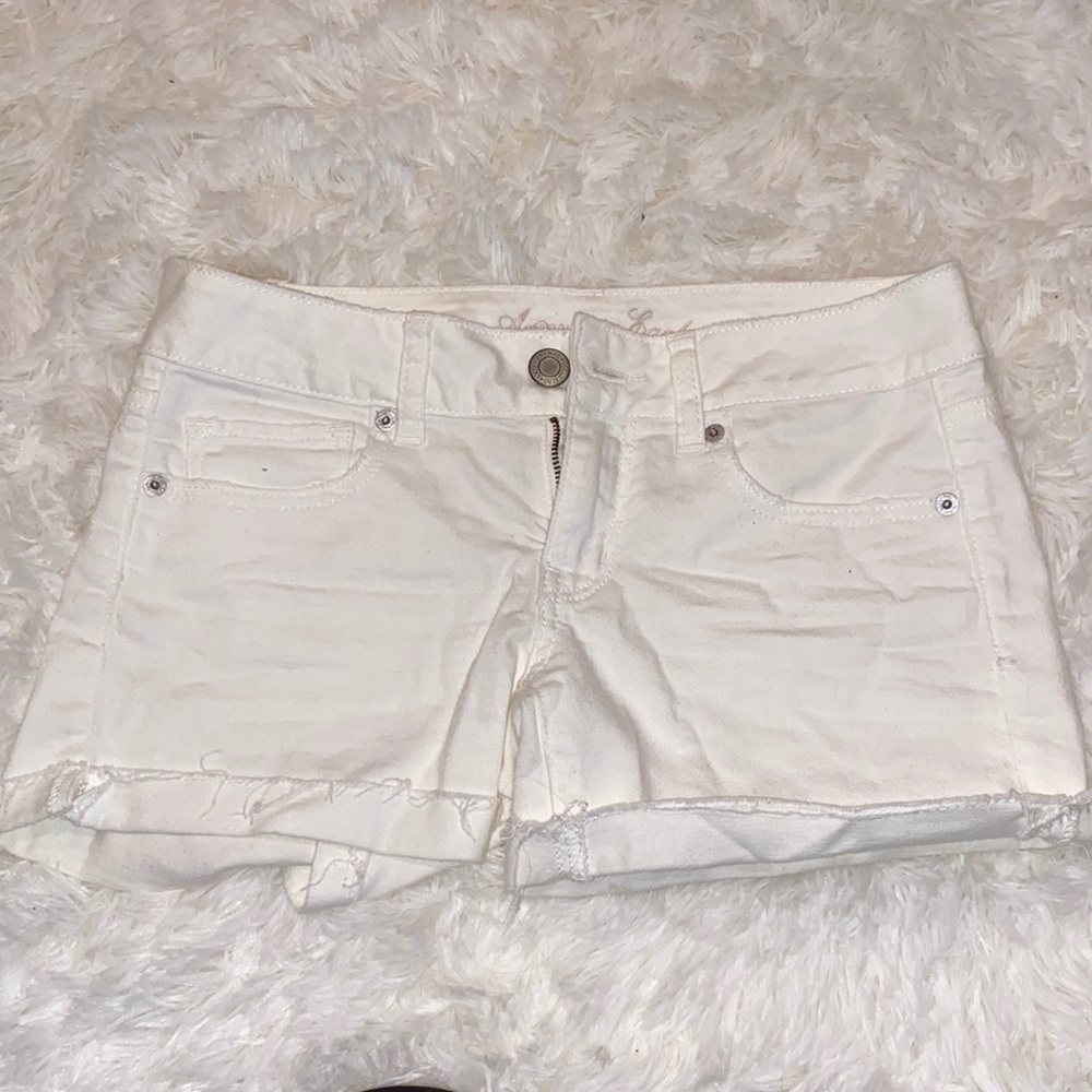 American Eagle Stretch White Shorts